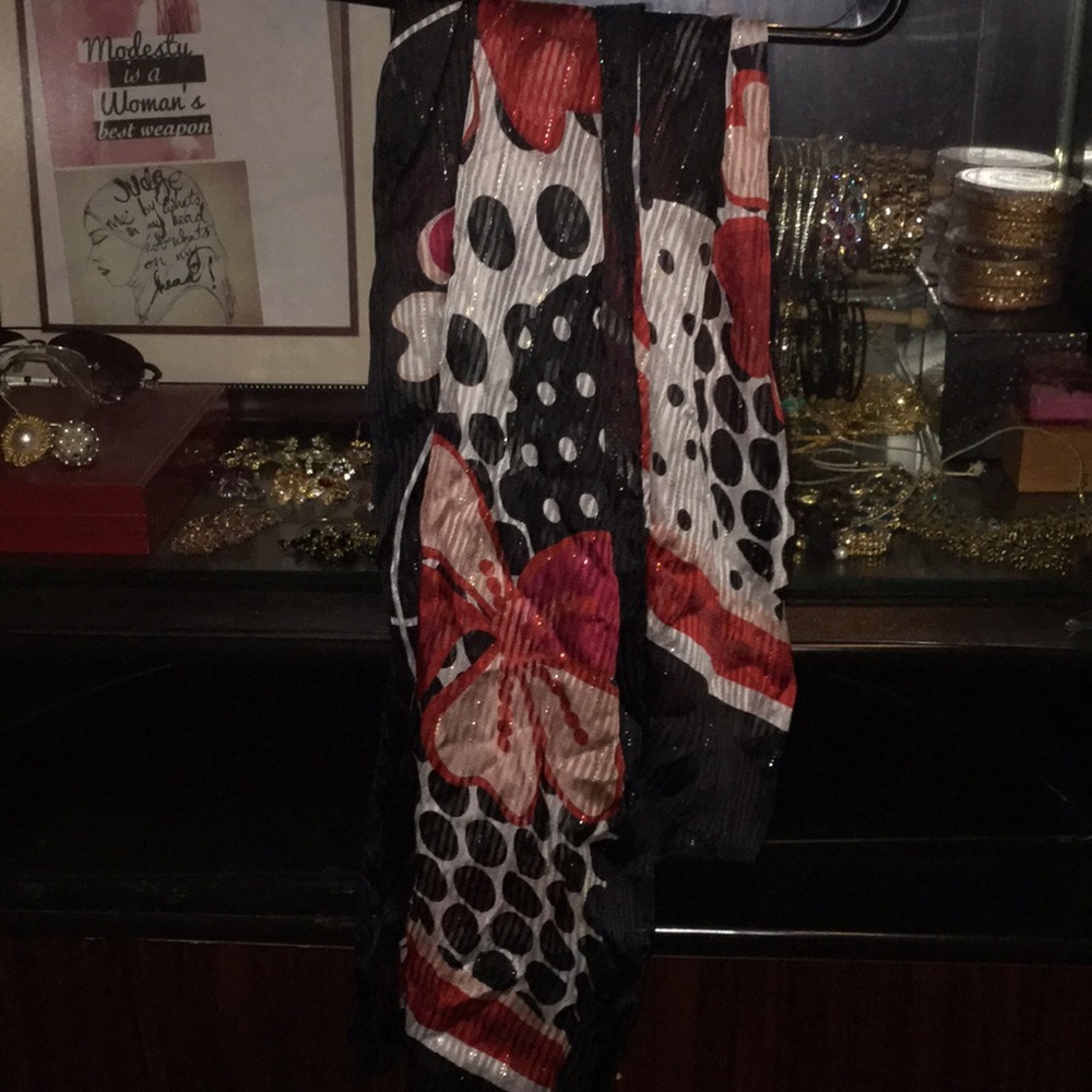 Sequent scarf